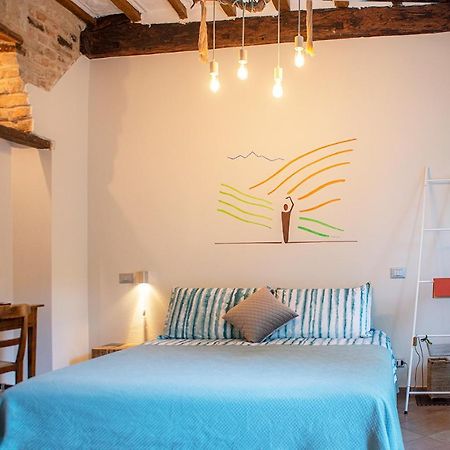 Il Giardino Sul Tetto B&B Guarene Exterior foto